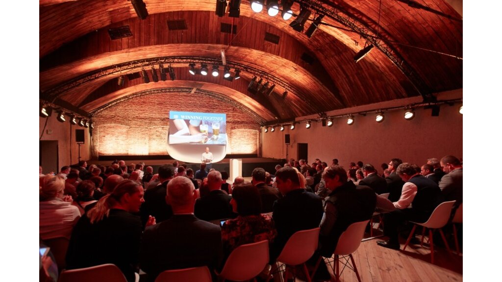 Konferencja dla 124 menadżerów marek należących do koncernu piwowarskiego SABMiller.