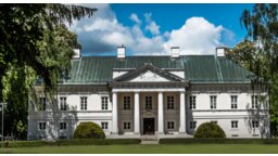 Pałac to jeden z najpiękniejszych zabytków klasycyzmu w Polsce - określił historyk Lechosław Herz