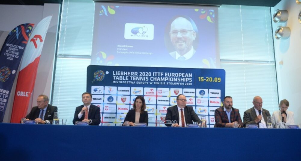 Konferencja prasowa zapowiadająca organizację mistrzostw w Centrum Olimpijskim w Warszawie, fot. PZTS