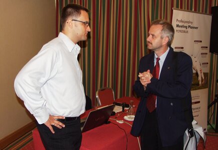 od lewej: Piotr Cieślak (Meeting Planner),  Adam Jankowski (Travel Trade Gazette)