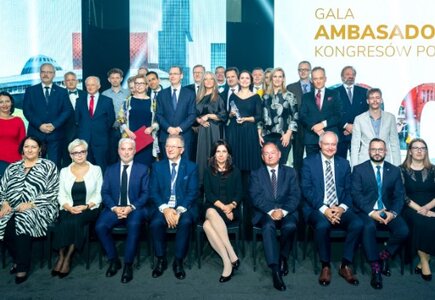 Nagrodzenie w Programie Ambasadorów Kongresów Polskich, członkowie kapituły i organizatorzy programu