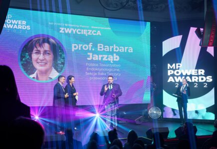 prof. Barbara Jarząb, Polskie Towarzystwo Endokrynologiczne, Sekcja Raka Tarczycy, przewodnicząca