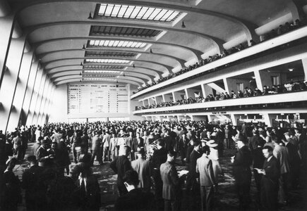 Tor Służewiec w tym roku obchodzi osiemdziesiąte urodziny. Dokładnie 3 czerwca 1939 roku został oficjalnie otwarty jeden z najciekawszych torów wyścigowych w Europie