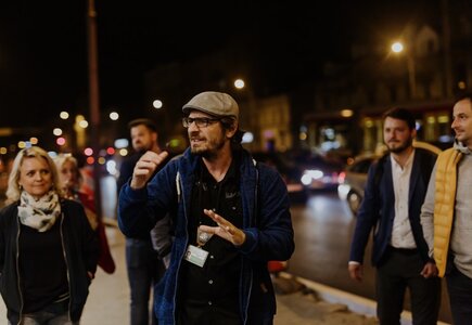 Łódź by night – nocny spacer z przewodnikiem