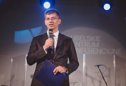 Radosław Dudziński, dyrektor LCK podczas gali otwarcia