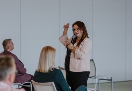 O nowej rzeczywistości – Agnieszka Nadstawna trener kreatywności i twórczego myślenia, mówca i coach inteligencji emocjonalnej