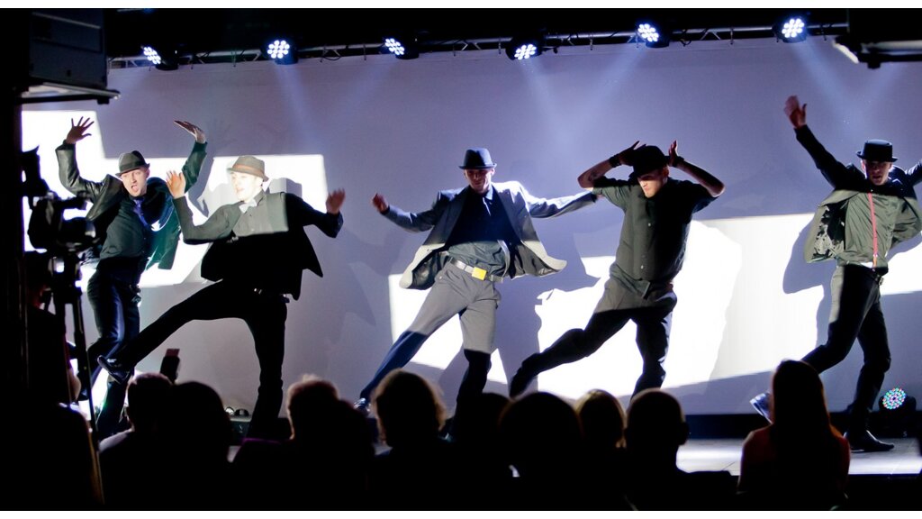 FNF Dance Studio, tancerze