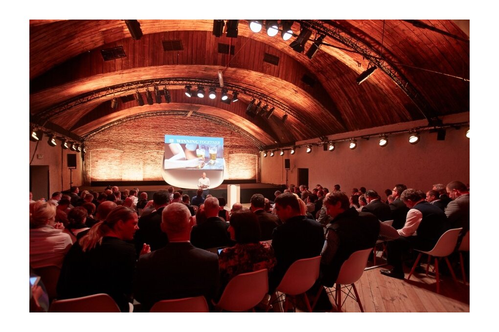 Konferencja dla 124 menadżerów marek należących do koncernu piwowarskiego SABMiller.