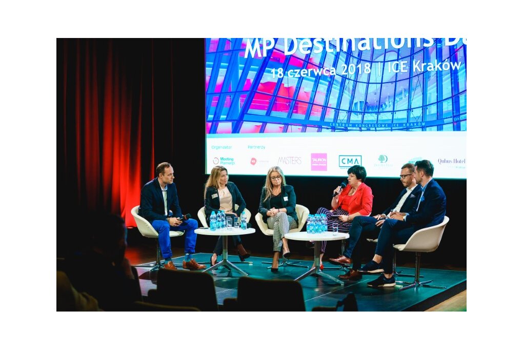 Uczestnicy panelu podczas MP Destinatons Day: Krzysztof Celuch, Joanna Chwastek-Pluta, Paula Fanderowska, Anna Jędrocha, Julien Hallier, Krzysztof Paradowski