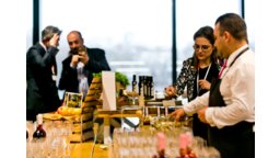 Prezentacje na temat wyjazdów incentive opartych o tematykę gastronomii i wina uzupełniły degustacje
