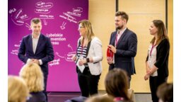 Powitanie podczas warsztatów B2B – zespół Lubelskiego Convention Bureau i dyrektor Lubelskiego Centrum Konferencyjnego Radosław Dudziński