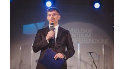 Radosław Dudziński, dyrektor LCK podczas gali otwarcia