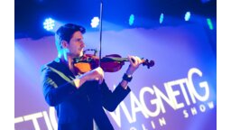 MagnetiG, violin show