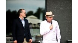 Dyrektor hotelu Bonifacio Wojciech Dyrda oraz dyrektor BFC Incentive Łukasz Adamowicz.