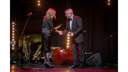 Poseł Iwona Arent i prezes Expo Arena SA Piotr Oraczewski