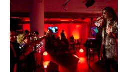 Występ Michała Szpaka otworzył event z okazji inauguracji Brackiej 25. fot. okamgnienie.pl