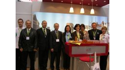 od lewej: Paweł Terlecki (radny UMSW), Arkadiusz Godlewski, (Wiceprezydent Katowic), Maciej Lisicki (Wiceprezydent Gdańska), przedstawiciele POT i convention bueaux