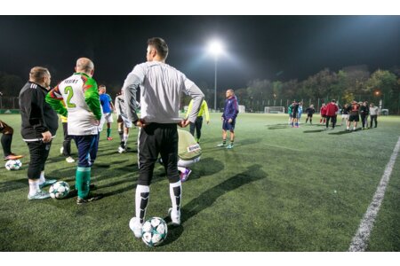 Drużyna Klientów podczas treningu przed MP Legia Cup 2017. fot. Robert Szarapka
