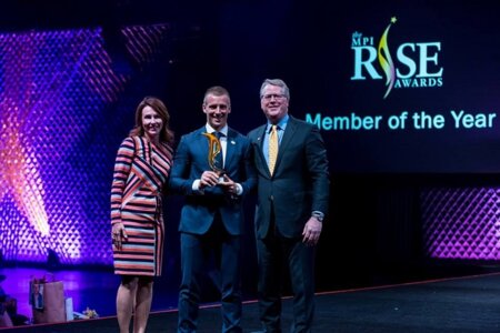 Wojciech Liszka Member of the Year RISE Awards. fot. Meeting Professionals International / FB