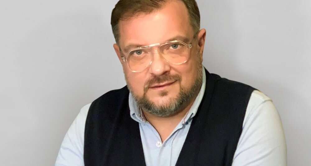 Zdaniem rebelianta czyli Grzegorz Kieniksman o branży bez patosu, a czasem nie całkiem serio