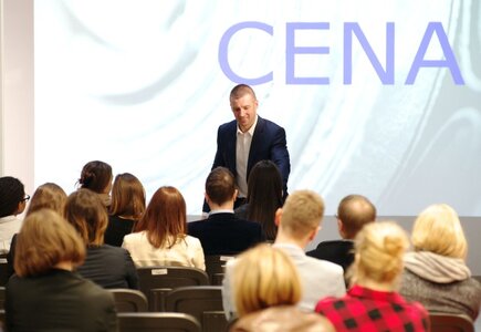 Pierwsze Forum Events Solutions