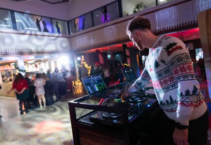 Castorama Christmas Party