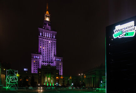 Strefa festiwalowa BNP Paribas Warsaw Serialcon 2024